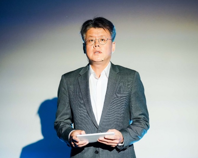 김진선 메가박스 대표가 22일 '돌비 시네마 프리뷰 데이' 행사에서 프리젠테이션을 하고 있다. 사진=메가박스