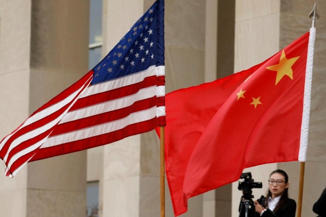 미국과 중국이 오는 15일 고위급 무역협상에 나서는 것으로 알려졌다. 사진=로이터