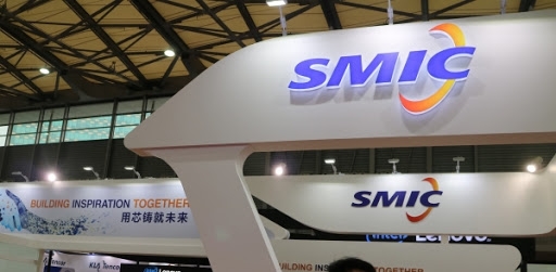 중국 정부가 SMIC·화홍 등 자국 반도체기업에게 법인세를 10년간 면제해주기로 했다.