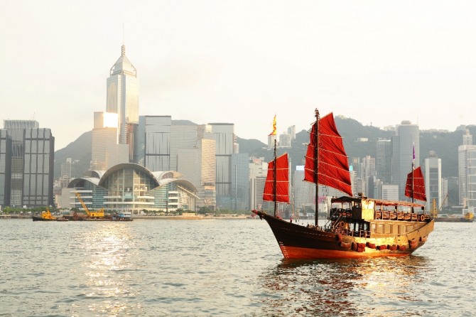 중국 당국이 홍콩의 금융허브 유지를 적극 지지할 것이라고 공개적으로 천명하고, 자국의 금융권에 대한 개방 방침도 재확인했다. 사진=글로벌이코노믹DB