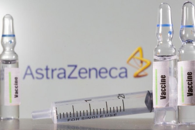 제약기업 아스트라제네카는 10일(현지시간) 코로나19 백신 임상 재개되면 연말까지 효능을 입증할 것이라고 밝혔다. 사진=로이터