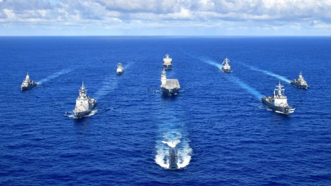 밸리언트 실드 훈련에 참가한 한국과 미국, 일본 함정들. 사진=미해군태평양사령부 트위터