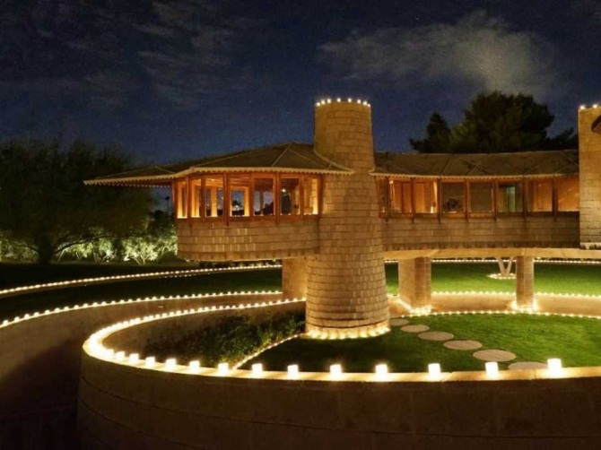 미국 유명 건축가 프랭크 로이드 라이트가 설계한 마지막 걸작 주택으로 꼽히는 나선형의 주택이 지난 8월 725만달러(약 85억 원)에 팔렸다. 사진=Russ Lyon Sotheby's International Realty