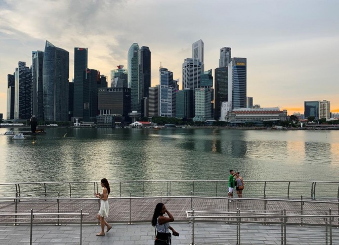 약 4%의 경제에 해당하는 관광산업을 살리기 위해 싱가포르 기업들은 AI 기술을 활용한 제품을 내놓고 있다. 사진=로이터