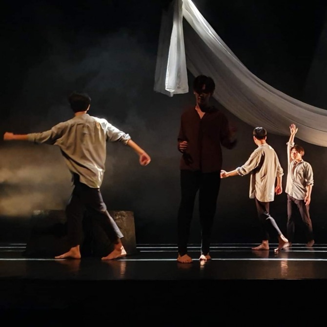 홍선미 안무의 '권율의 여자들'.