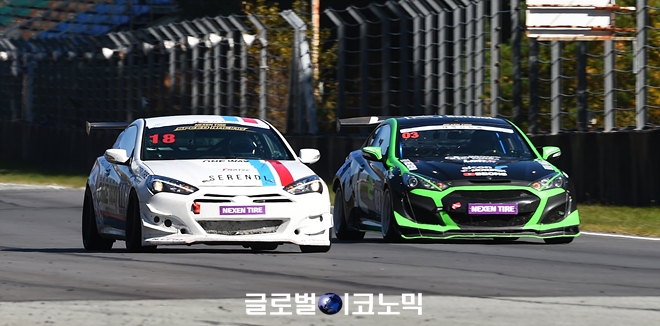 2020 태백시장배 & 넥센스피드레이싱 4라운드 GT-300 클래스 결승 장면. 사진=글로벌이코노믹 김현수 기자