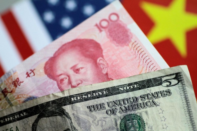  중국 인민민은행은 기업들은 중국 위안화의 변동성에 대비해야 한다고 23일(현지시간) 밝혔다.