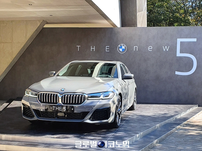 BMW는 지난 5일 신형 6 시리즈 그란투리스모(GT)와 5 시리즈를 출시했다. 사진은 530i xDrive M스포츠 패키지. 사진=글로벌이코노믹 성상영 기자