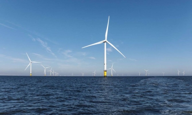 풍력발전기가 영국 혼시2(Hornsea 2) 해상풍력단지에서 가동되고 있다. 사진=포스코
