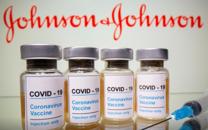 존슨앤드존슨의 제약 자회사 얀센이 신종 코로나바이러스 감염증(코로나19) 백신 후보물질을 2회 접종하는 임상시험을 시작한다. 사진=로이터
