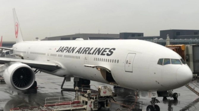 일본 정부가 국내 양대 항공사 전일본항공(ANA)과 일본항공(JAL)의 합병 가능성을 시사했다. 사진=원마일앳어타임