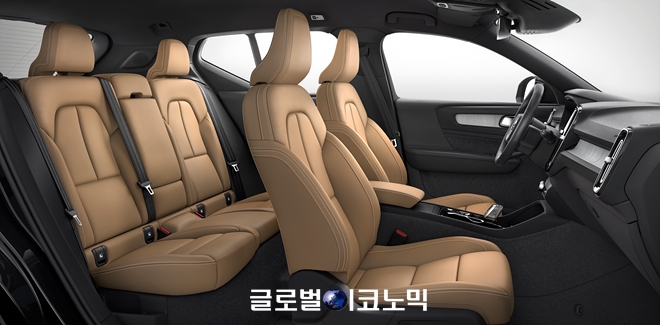 볼보 XC40 B4 INS 실내. 사진=볼보차 코리아