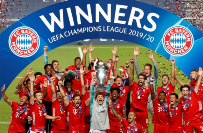 독일 언론이 이번 시즌 UEFA 챔피언스리그 우승 후보로 바이에른을 꼽고 대항마엔 맨체스터 시티, 복병은 첼시가 될 것이라고 분석했다. 사진은 지난 시즌 우승을 할 당시의 바이에른. 
