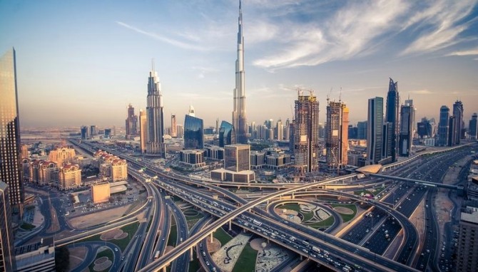 신종 코로나바이러스 감염증(코로나19) 사태 이후 지쳤던 각국의 부자들이 최근 아랍에미리트(UAE) 두바이 등에 대한 부동산 투자에 관심을 드러내고 있다. 사진=글로벌이코노믹 DB