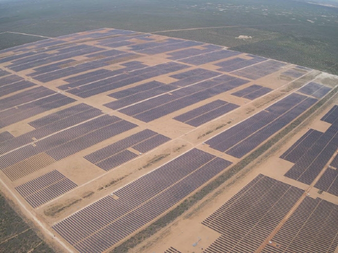 한화에너지의 미국 자회사 174파워글로벌이 개발해 운영 중인 미국 텍사스주 Oberon 1A(194MW) 태양광발전소 전경. 사진=한화에너지
