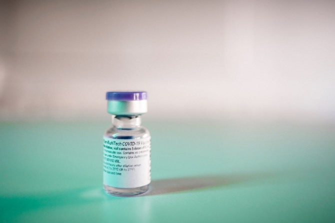 화이자·바이오엔텍이 공동 개발한 신종 코로나바이러스 감염증(코로나9) 백신. 사진=화이자