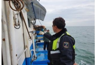 전라북도, 관내 해역 불법조업 강력 단속 (사진=전북도 제공)