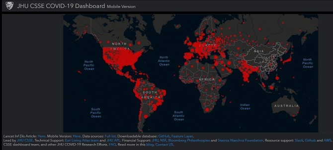 존스홉킨스대 CSSE 코로나19 현황판. 사진=JHU CSSE 홈페이지