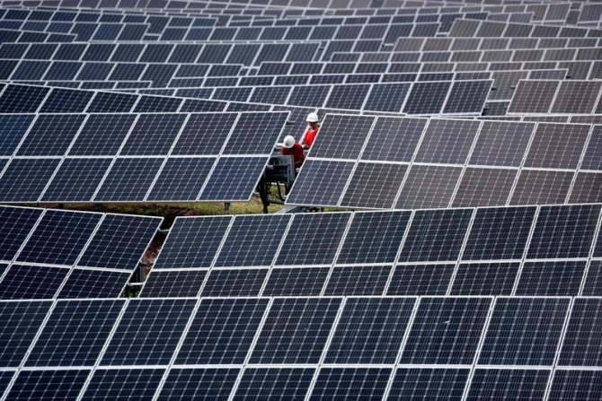골드만삭스는 중국의 친환경 에너지 혁명에 맞춰 중국 친환경주에 베팅해야 한다는 의견을 제시했다. 사진 = 로이터