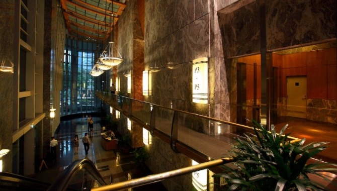 인도의 2위 부자 가우탐 아다니가 설립한 아다니그룹이 싱가포르 앤슨 로드에 위치한 스프링리프 타워 22층 전체를 매입했다. 사진은 스프링리프 타워 로비. 사진=엣지프로프
