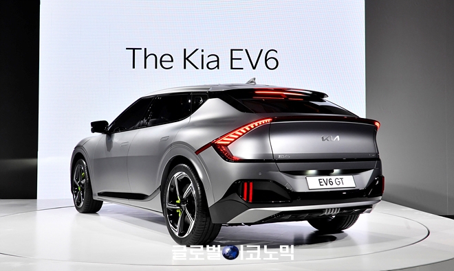 기아 첫 전용 전기차 'EV6'. 사진=기아