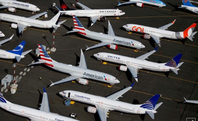 미국 워싱턴주 시애틀의 보잉필드에 착륙해 있는 보잉 737맥스 항공기. 사진=로이터