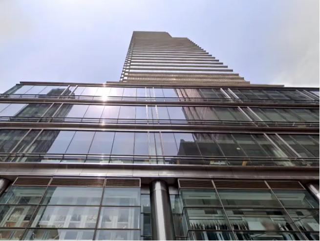 스티브 코언의 펜트 하우스는 맨해튼 미드 타운에있는 원 비콘 코트(One Beacon Court)의 51층과 52층에 있다. 자료=구글맵 