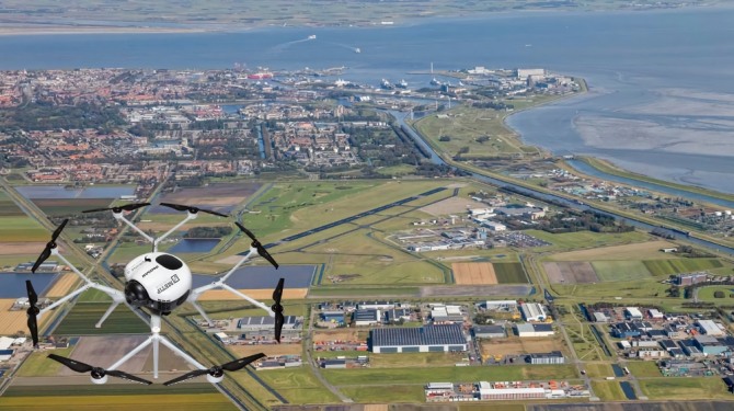 두산모빌리티이노베이션의 수소드론이 네덜란드 북부지역을 비행하고 있다. 사진=(주)두산