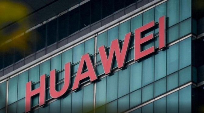 중국 통신장비업체 화웨이가 미국의 제재로 사업에 타격을 입으면서 1분기 매출이 급감했다. 사진=로이터