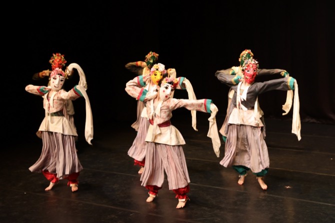 정경화 안무의 '作(작) 하나'