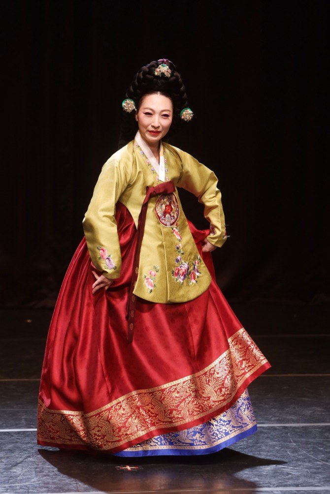 정경화 안무의 '行(행)'