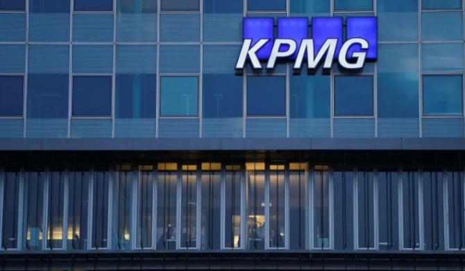 영국 내 4대 회계법인 KPMG사를 이끌었던 수석 파트너 메리 오코너가 사임한다. 사진=디지트패트록스