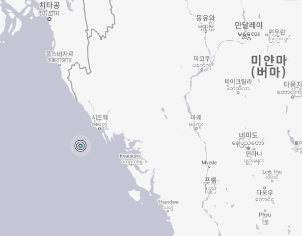 딥워터 노틸러스 시추선이 미얀마 앞바다에서 가동되고 있다. 사진=마린트래픽