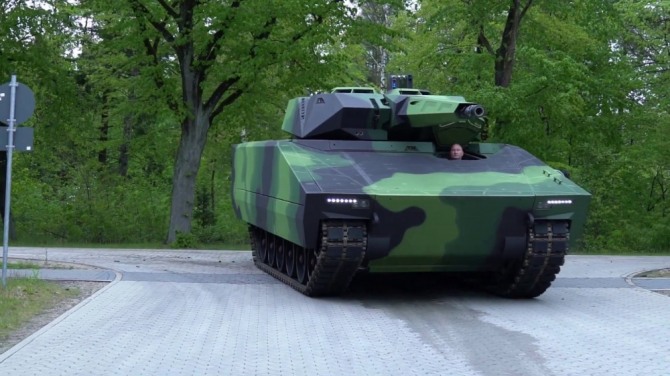 호주 육군의 차세대 장갑차 경쟁전에 뛰어든 독일방산업체 라인메탈의 링스(Lynx) 장갑차. 사진=로이터