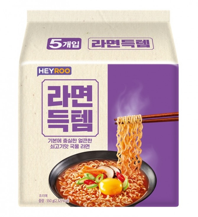 CU의 '헤이루 라면득템'은 업계 최저가 라면 상품이다. 사진=CU