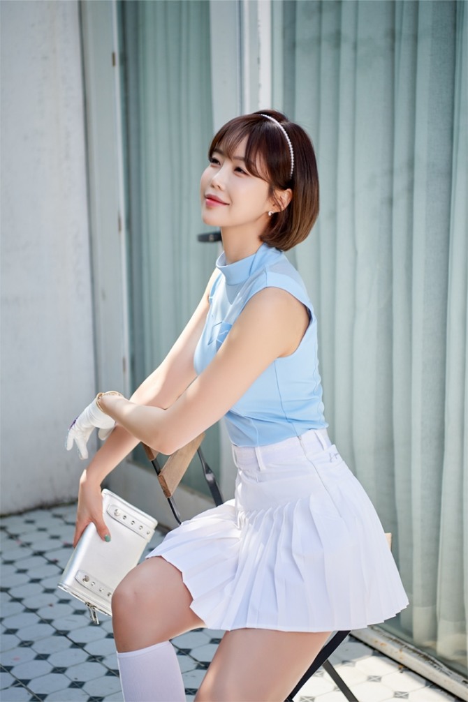 롯데백화점은 젊은 골퍼를 위한 온라인 골프웨어 전문관을 개설했다. 사진=롯데백화점