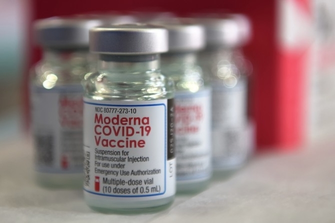 국내에서 생산하는 코로나19 백신이 총 4종으로 늘면서 한국이 글로벌 백신 허브로 우뚝 섰다. 사진=모더나
