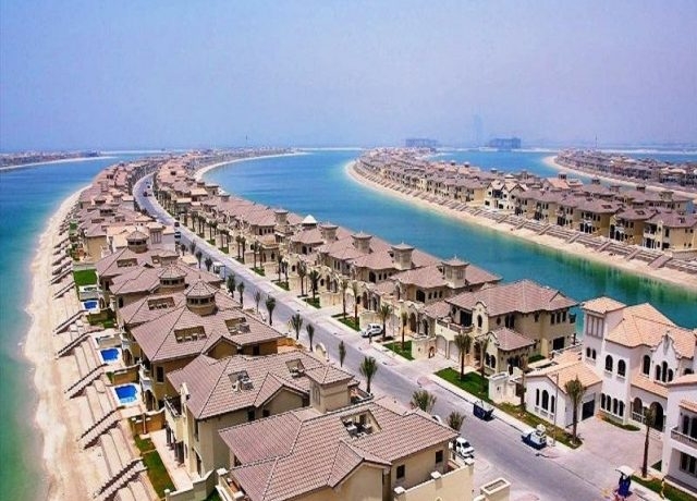 두바이 팜 주메이라(Palm Jumeirah)에 조성된 고급 빌라들.  인공섬사진=Arms &McGregor International Group.