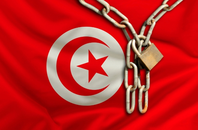 튀니지 경제장관이 비트코인 구매를 범죄행위에 제외하면서 암호 화폐 합법화에 한 걸음 더 나아갔다.