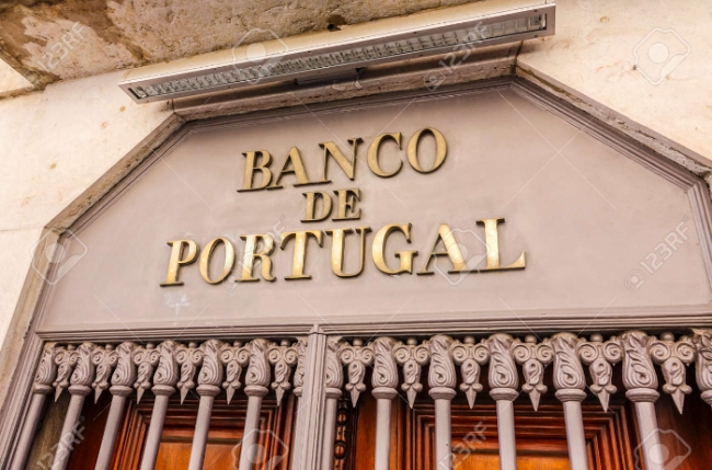 포르투갈 중앙은행 Banco de Portugal이 최초로 암호 화폐 거래소 2곳에 라이선스를 부여했다고 밝혔다.