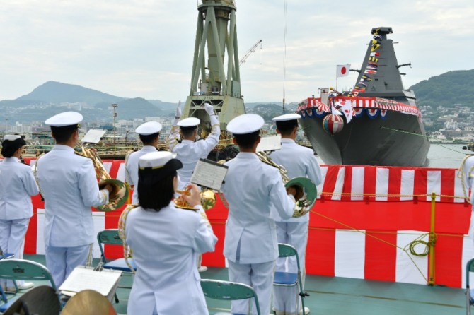 22일 진수된 일본 신형 호위함 노시로함의 전면, 사진=일본 방위성 해상자위대 트위터