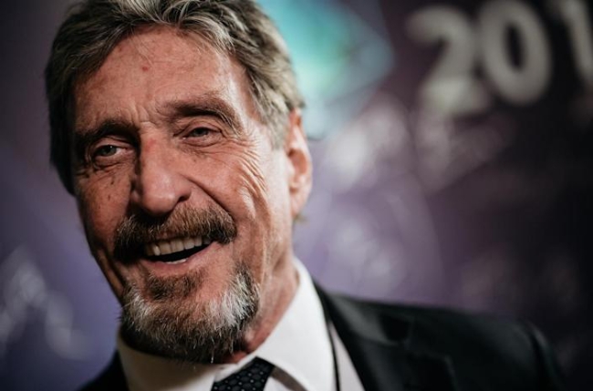 '암호화폐계의 배드 보이' 존 맥아피(John McAfee)가 스페인 감옥에서 75세의 파란만장한 생을 마감했다.