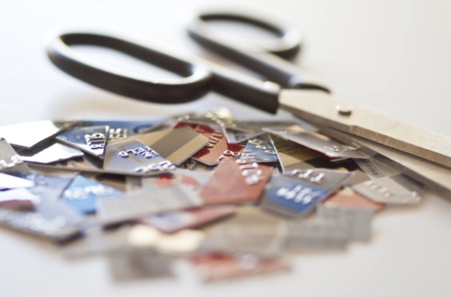 남아프리카 공화국의 은행 압사(Absa)가 암호화폐 신용카드 구매를 차단하면서 규제 강화 ‘신호탄’이라는 관측이 나오고 있다.