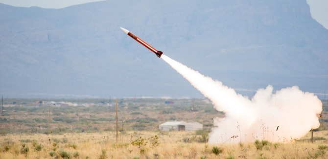 스위스가 미국 레이시온에서 구매하기로 결정한 패트리어트 지대공 미사일 GEM-T이 미사일은 전술 탄도미사일, 순항미사일과 항공기 요격능력을 갖고 있다. 사진=레이시온