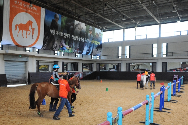 한국마사회 재활승마 현장. 사진=한국마사회 