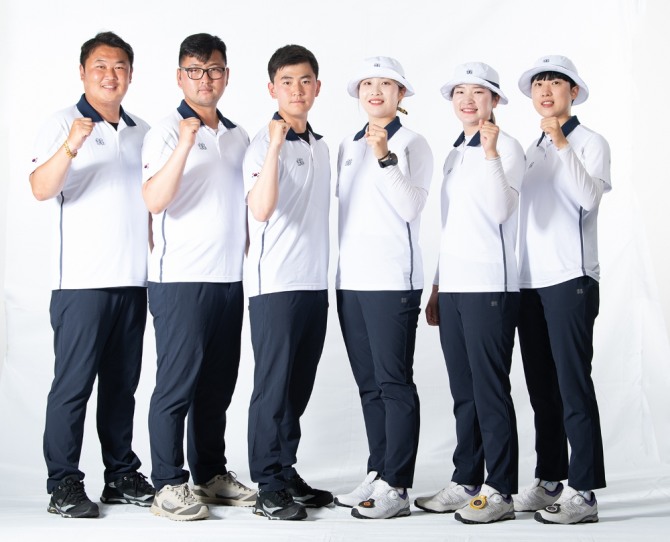 코오롱스포츠와 왁이 도쿄올림픽 양궁·골프 국가대표 유니폼을 제작 지원한다. 사진=코오롱인더스트리FnC