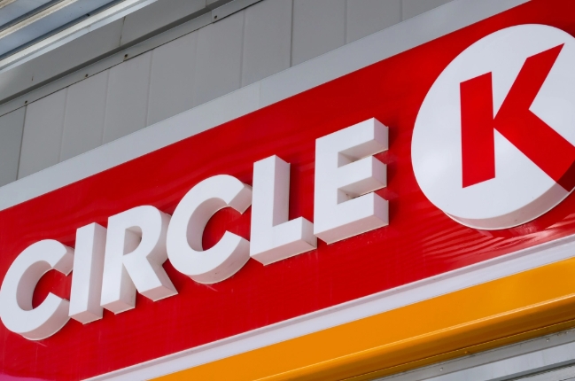 미국의 주요 편의점 및 연료 소매업체 서클 K(Circle K)가 미국과 캐나다 전역 매장에 비트코인 ​​ATM기 700대 이상을 설치한 것으로 알려졌다.