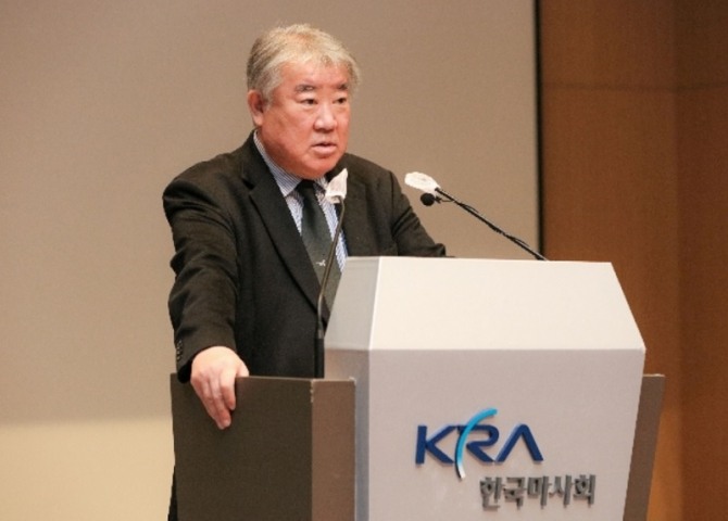 한국마사회 김우남 회장. 사진=한국마사회