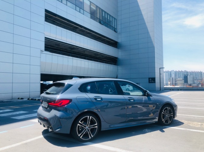 BMW 118d 정면 모습. 사진-글로벌이코노믹 김정희기자 