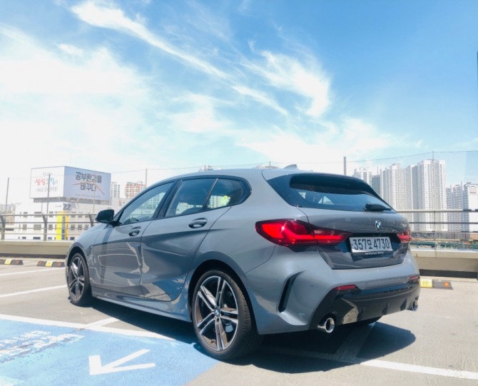 BMW 118d 측후방 모습.사진-글로벌이코노믹 김정희기자 